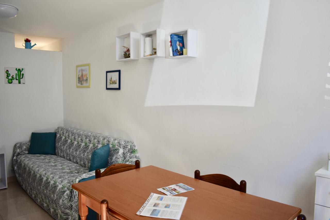 Nelly'S House Villa Авола Екстериор снимка